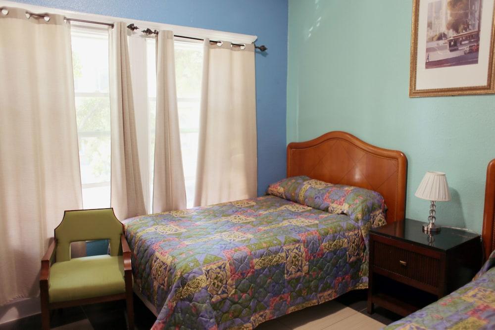 Oak Hotel photo 18