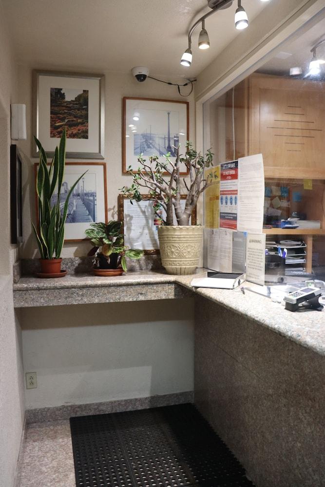 Value Inn photo 4