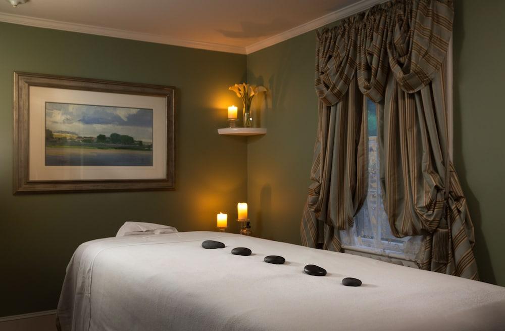 Garden Gables Inn photo 17