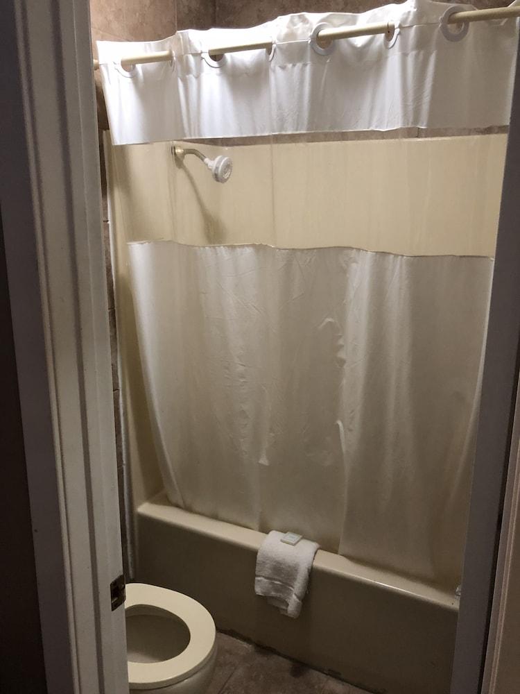 Vernon Inn Motel photo 4