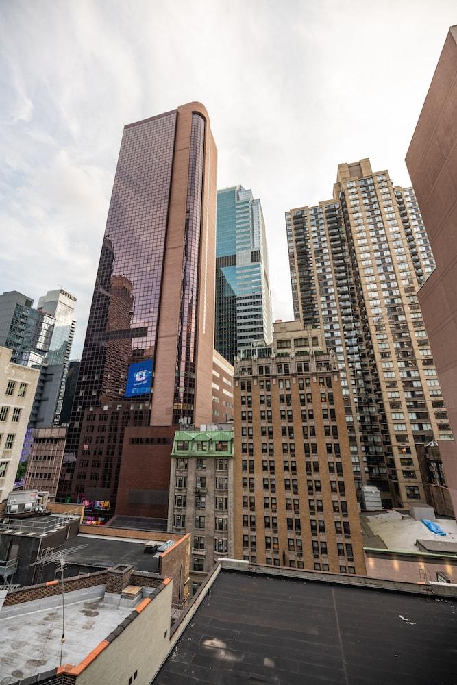 Square Hotel at Times Square photo 37