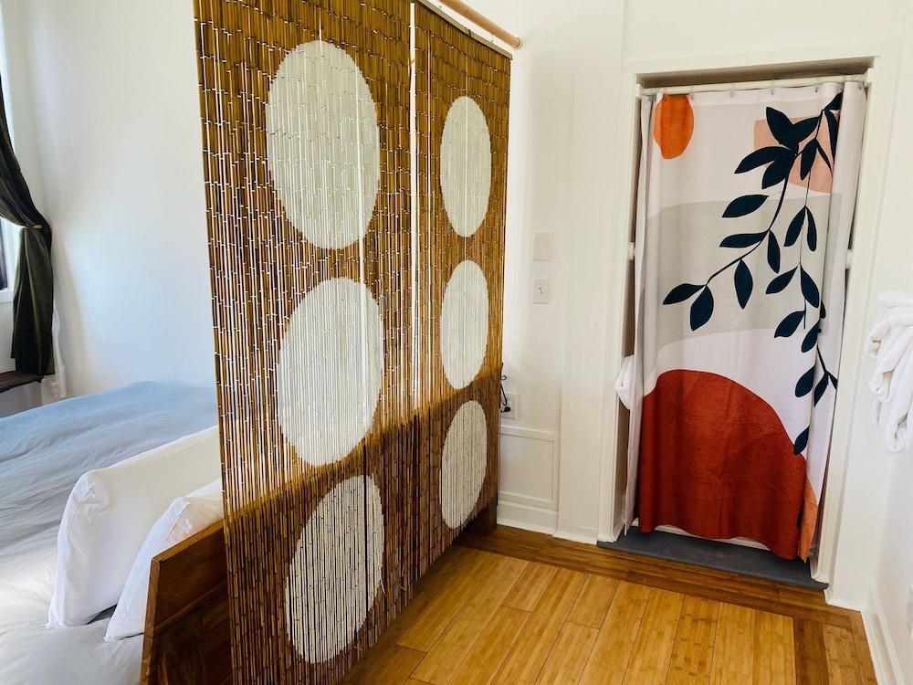 The Weller House photo 7