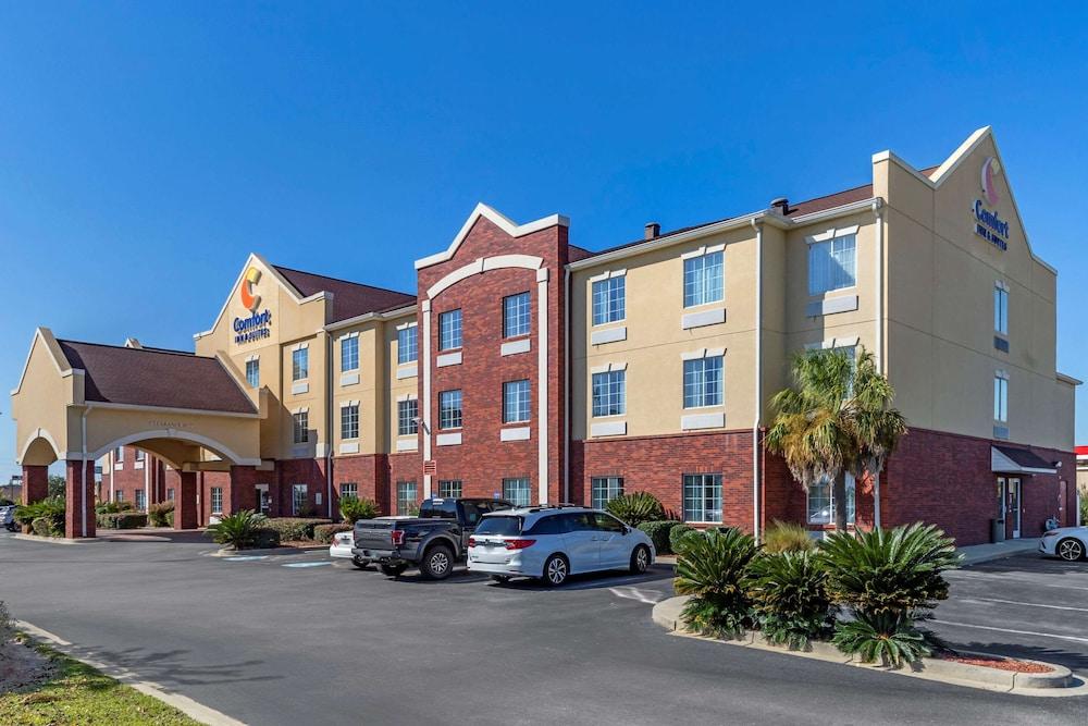 Comfort Inn & Suites Orangeburg photo 1