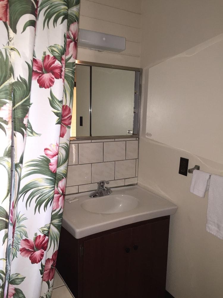 Dolphin Bay Hotel photo 13