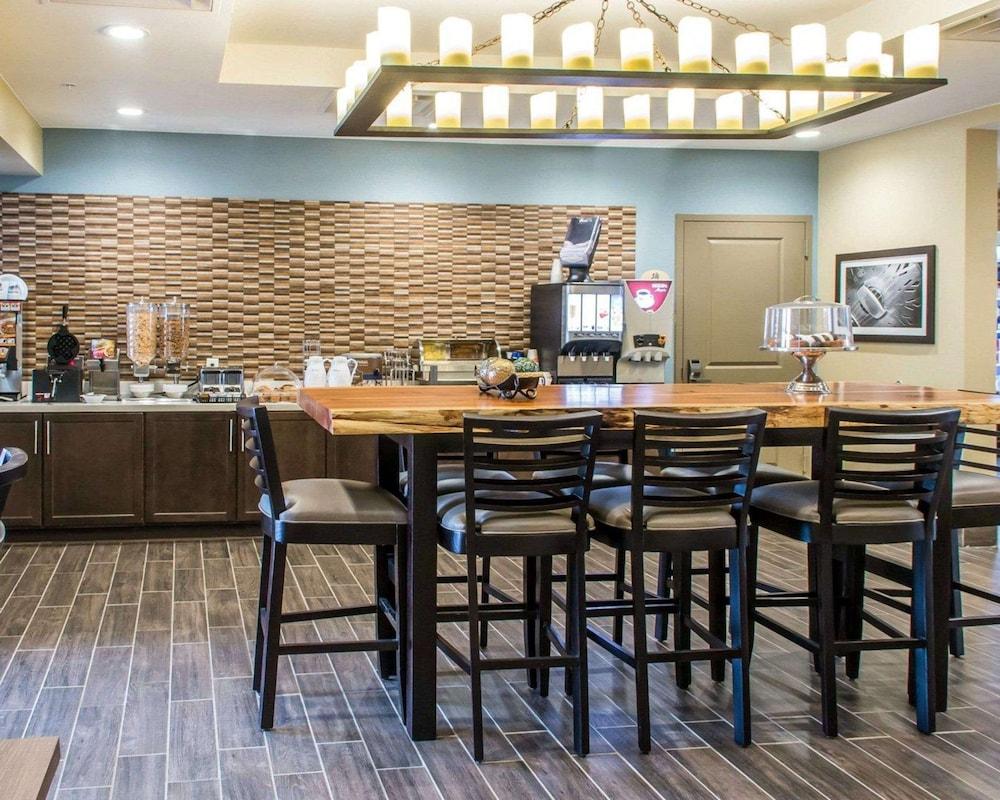 MainStay Suites Cotulla photo 26