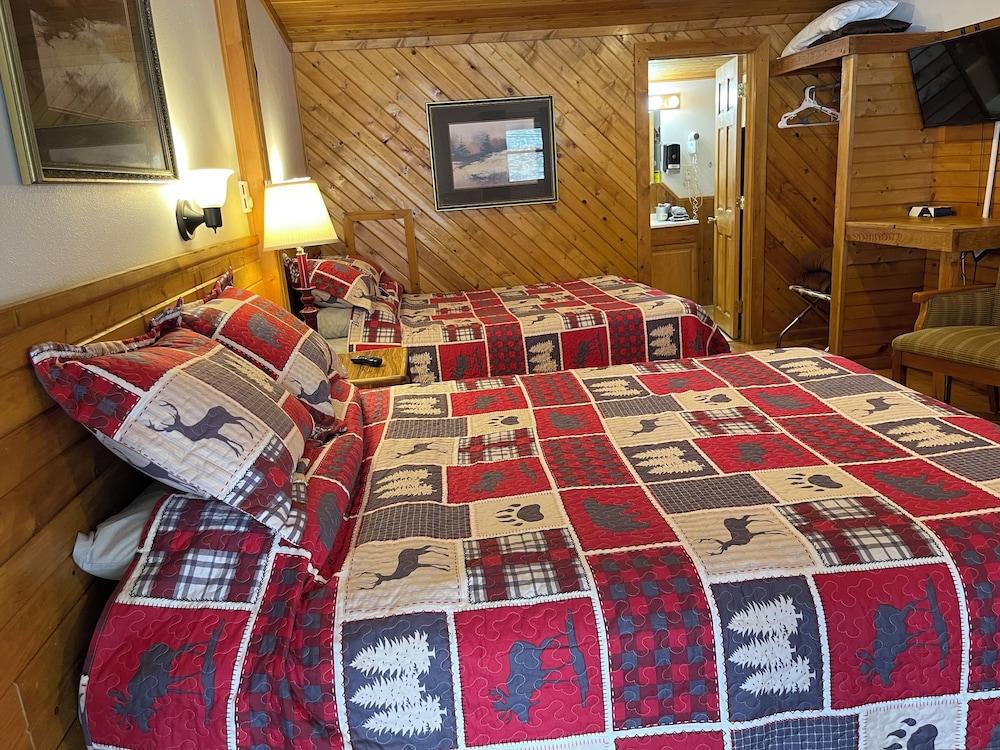 Ponderosa Pines Inn and Cabins photo 8