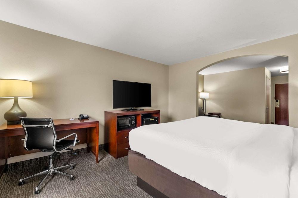 Comfort Inn & Suites Chipley photo 16