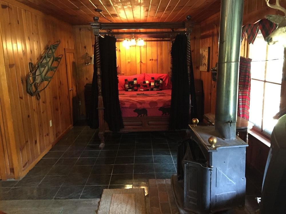 Pine Rose Inn photo 9