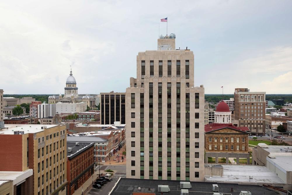 President Abraham Lincoln Springfield - DoubleTree by Hilton photo 32