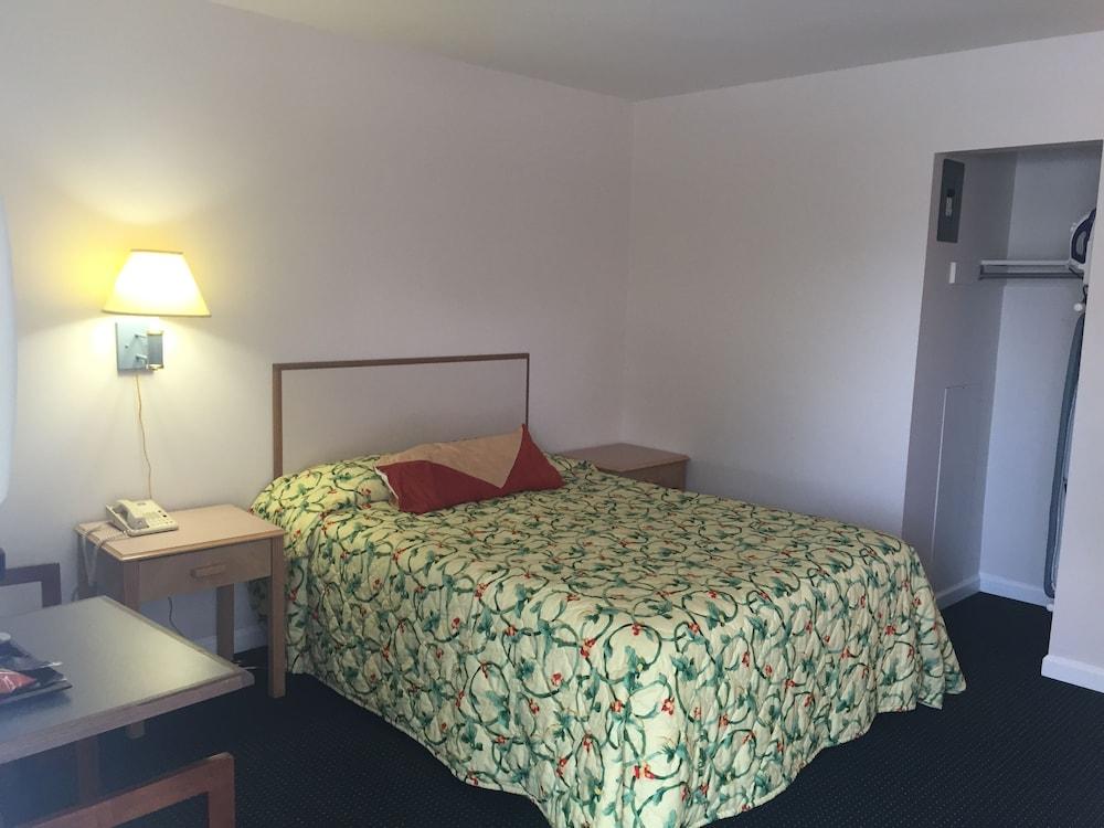 Prestige Inn West Lafayette photo 8