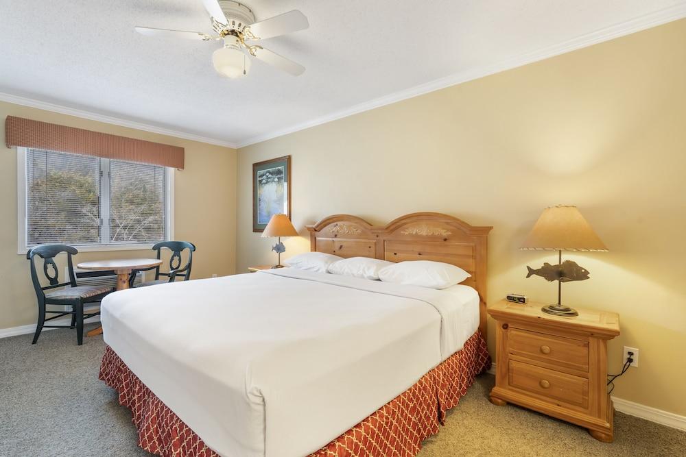 Rock Lane Resort & Marina photo 53