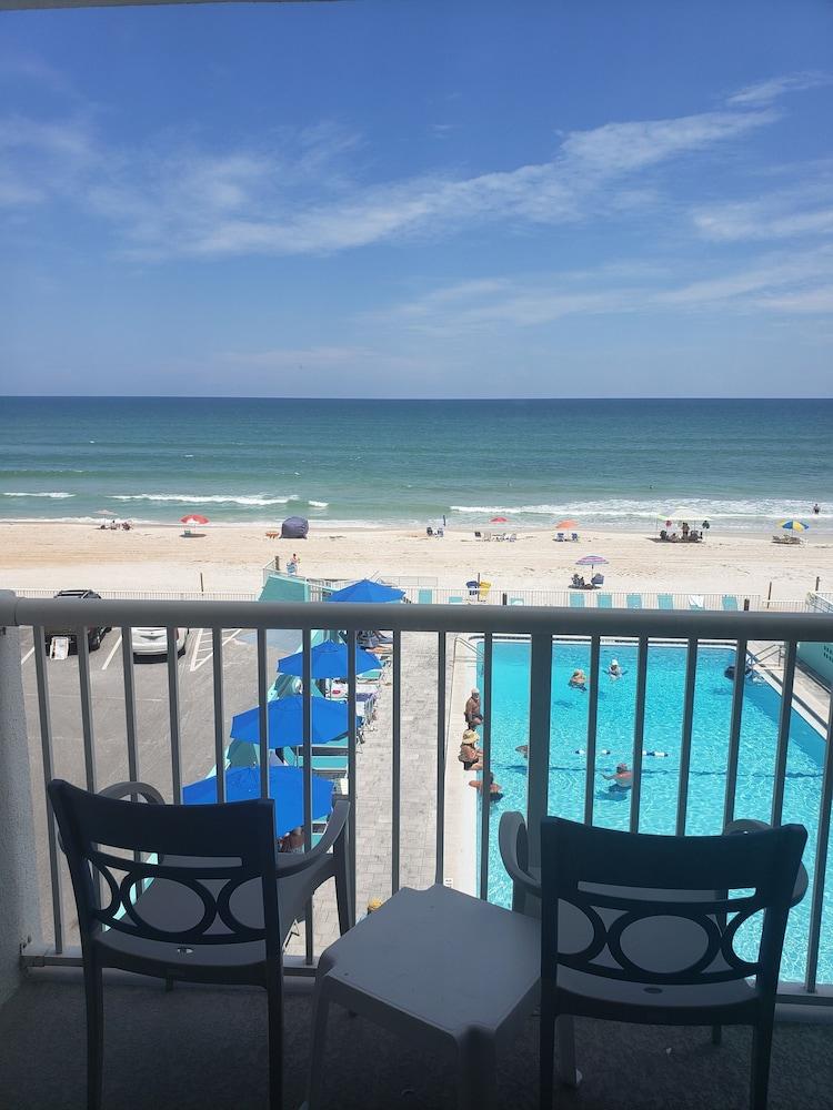 The Maverick Resort photo 22