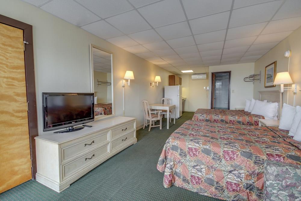 Surf Inn Suites photo 11