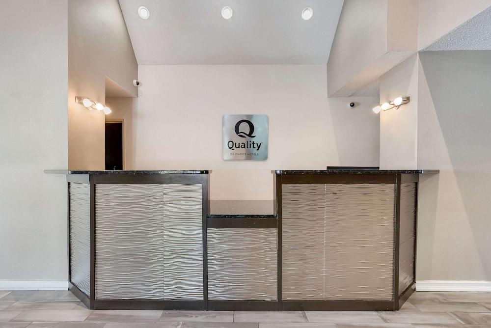 Quality Inn Lees Summit - Kansas City photo 6