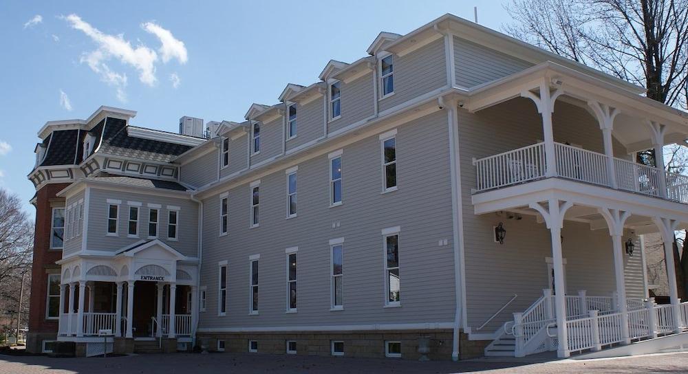 Steele Mansion photo 79
