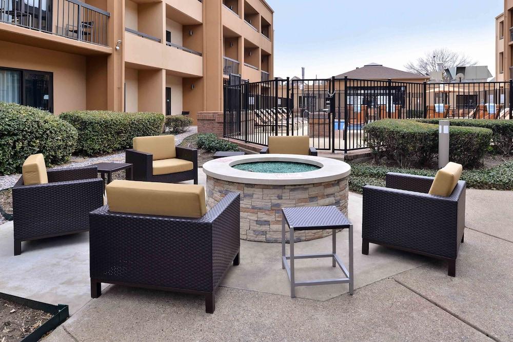 Courtyard by Marriott Dallas Northwest photo 9