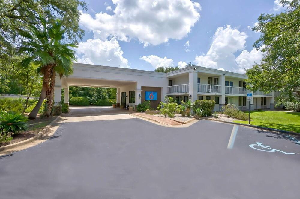 Studio 6 Gainesville, FL photo 29