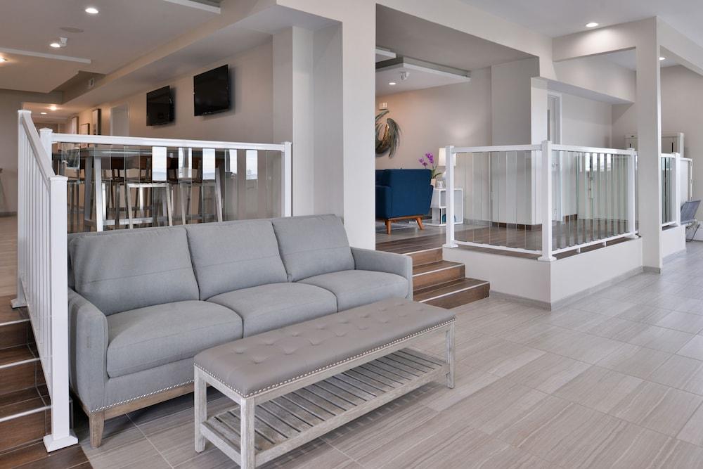 Cabana Shores Inn photo 4