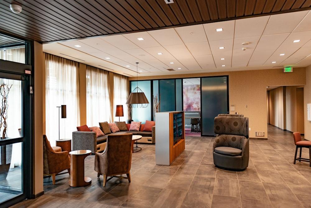 Courtyard by Marriott Omaha East/Council Bluffs, IA photo 2
