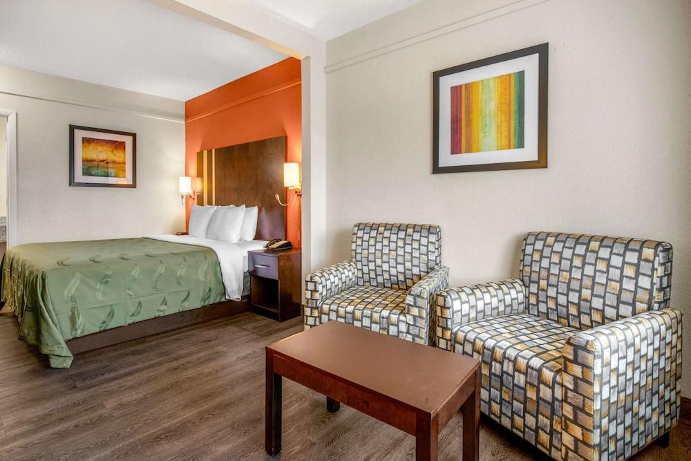 Quality Inn & Suites Jacksonville-Baymeadows photo 6