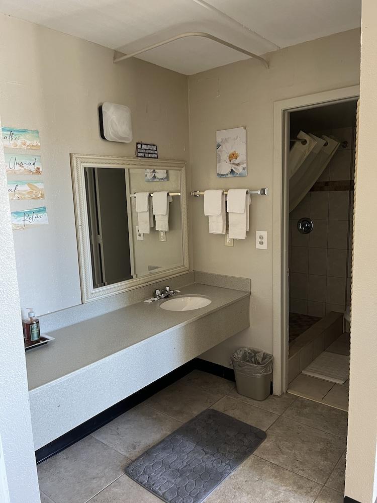 Budget Inn - Punta Gorda photo 13