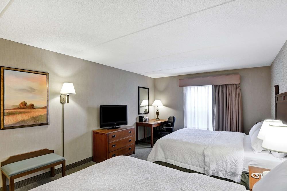 Hampton Inn Bloomsburg photo 7