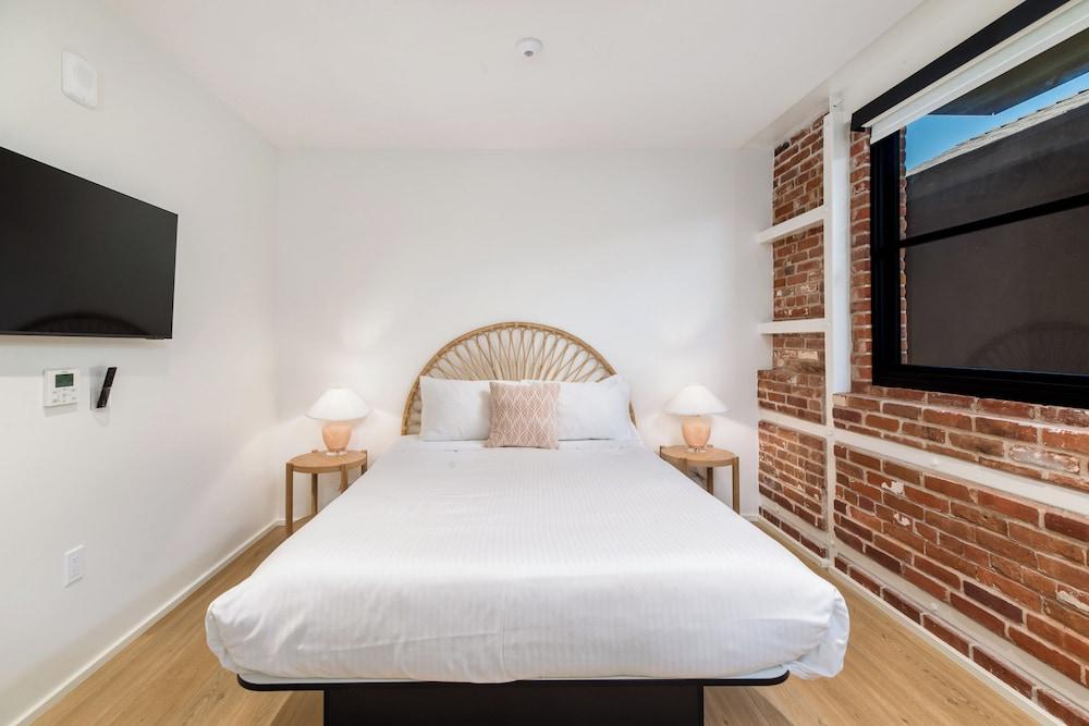 The Brick Hotel photo 30