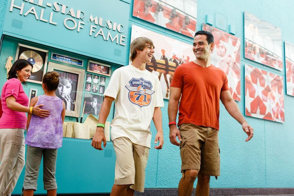 Disney's All-Star Music Resort photo 2