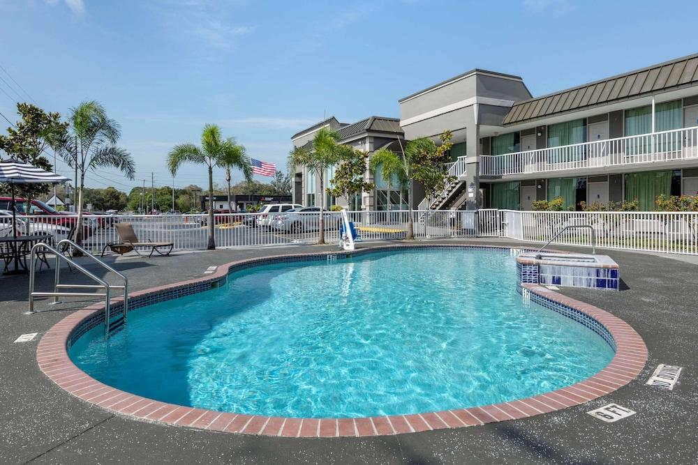 Rodeway Inn New Port Richey photo 26