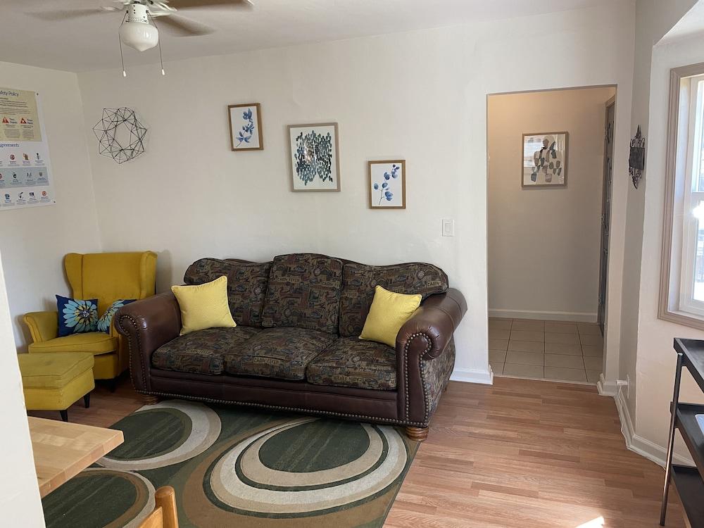 WHOLE Family - Barrette - Hostel photo 29