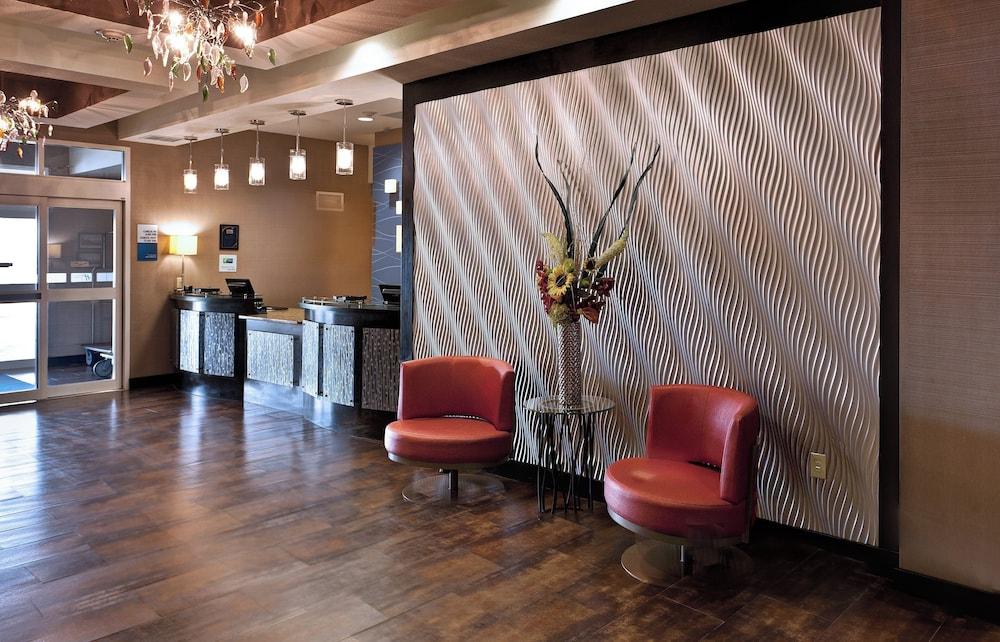 Holiday Inn Express & Suites Wichita Northwest by IHG photo 13