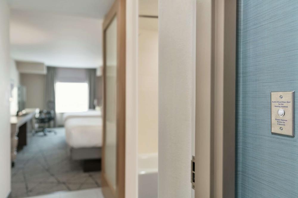 Hilton Garden Inn Springfield photo 8