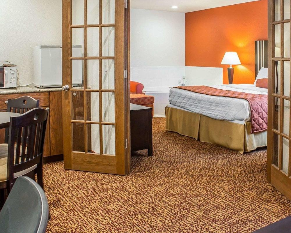 Rodeway Inn Milford photo 6