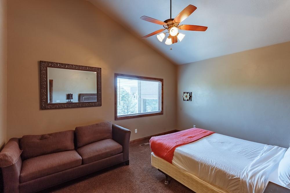 Zion Ponderosa Ranch Resort photo 58