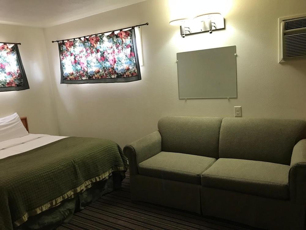 Blue Mountain Hotel photo 9