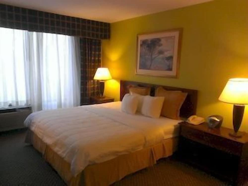 Akaza Hotel Richmond photo 9