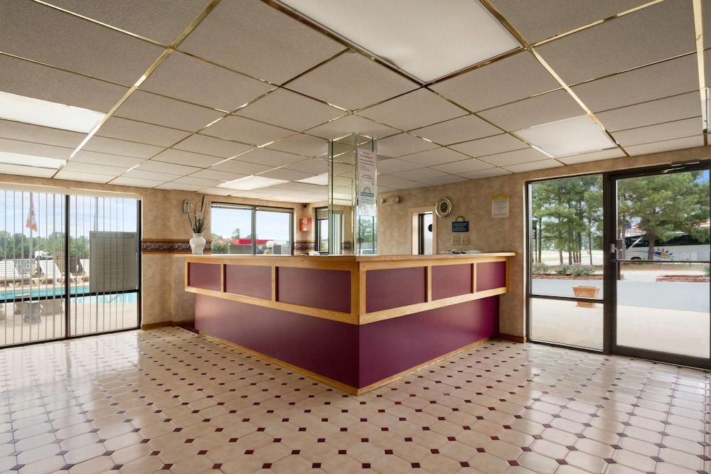 Days Inn by Wyndham Richburg photo 5