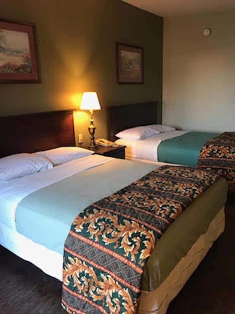 Cactus Inn and Suites photo 11