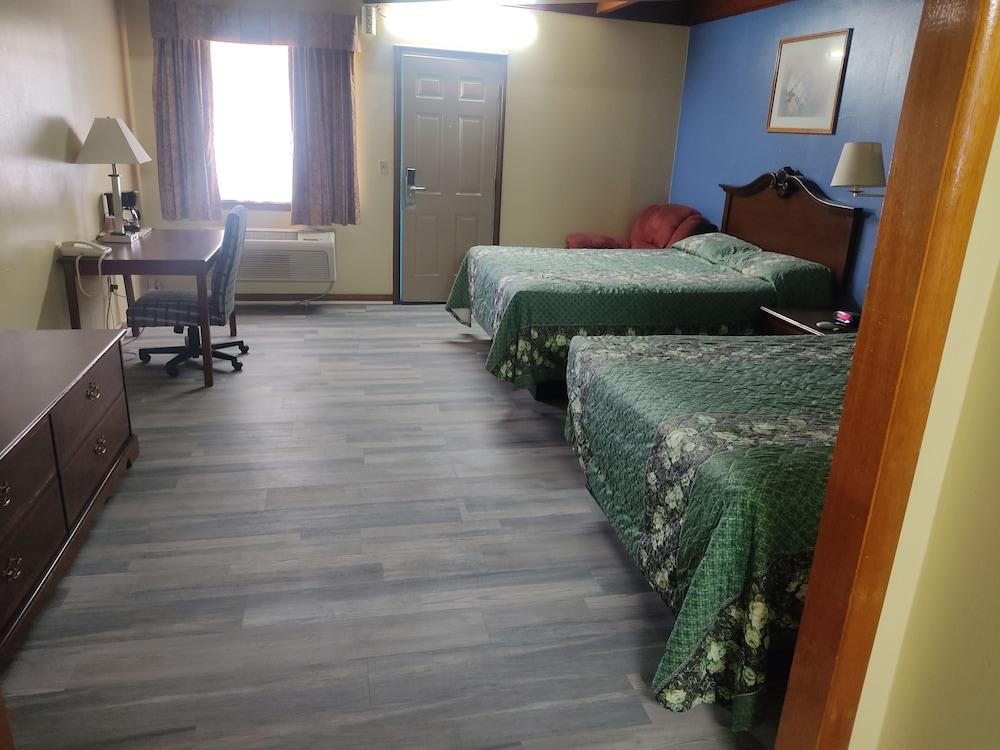 Sands Motel photo 10