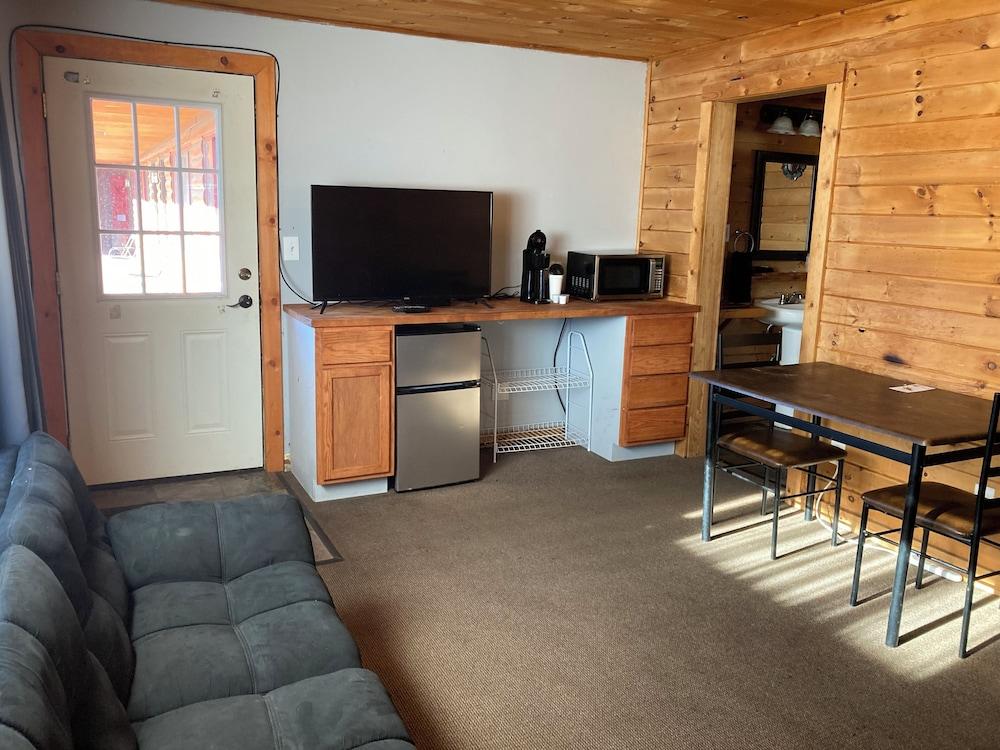 Rustic Inn photo 15