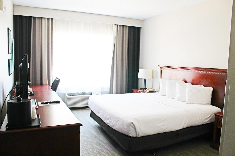 Independence Stay Hotel & Suites photo 21