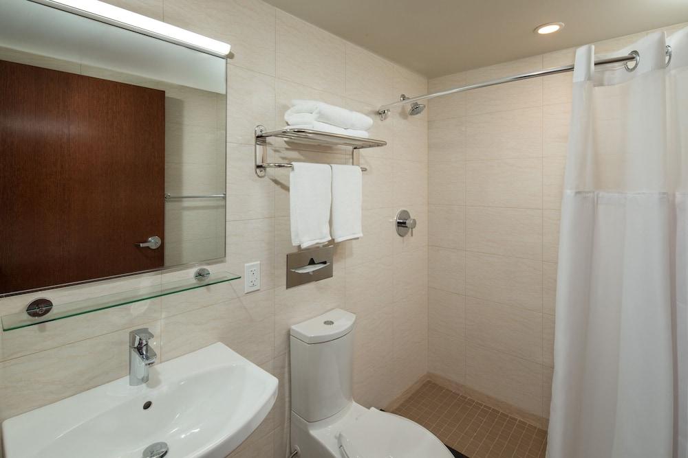 Jaslin Hotel photo 11