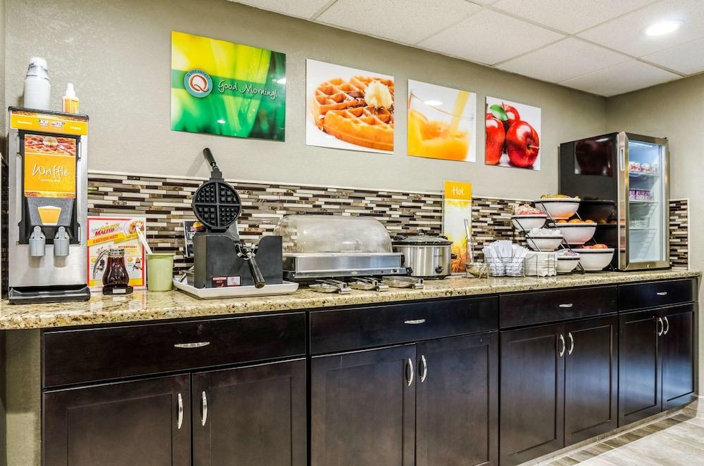 Quality Inn & Suites Winfield photo 43