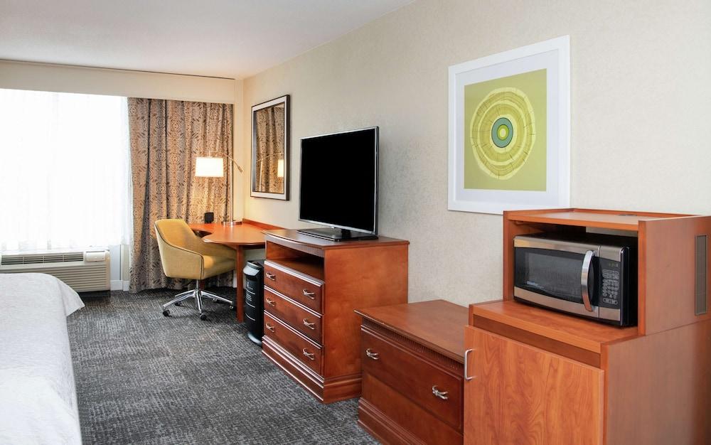 Hampton Inn Parsippany photo 14