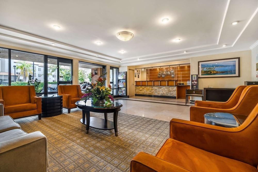 Best Western Plus Orange County Airport North photo 6