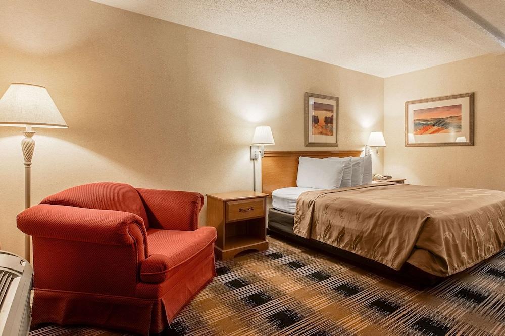 Quality Inn Oakwood - Gainesville photo 6