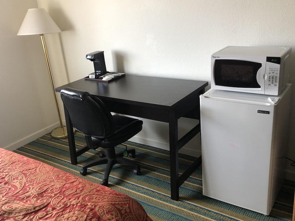 West point inn and suites photo 25