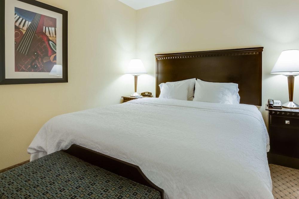 Hampton Inn & Suites Mt. Juliet photo 20