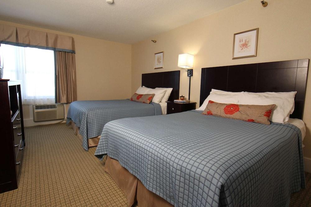 Harrison Hall Hotel photo 28