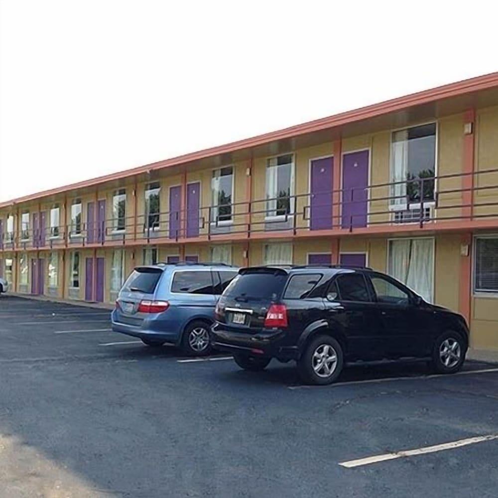 Country Inn Motel Vivian photo 1